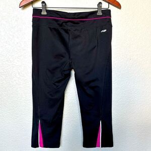Danskin Dri-More Black Hot Pink Capri Cropped Leggings S